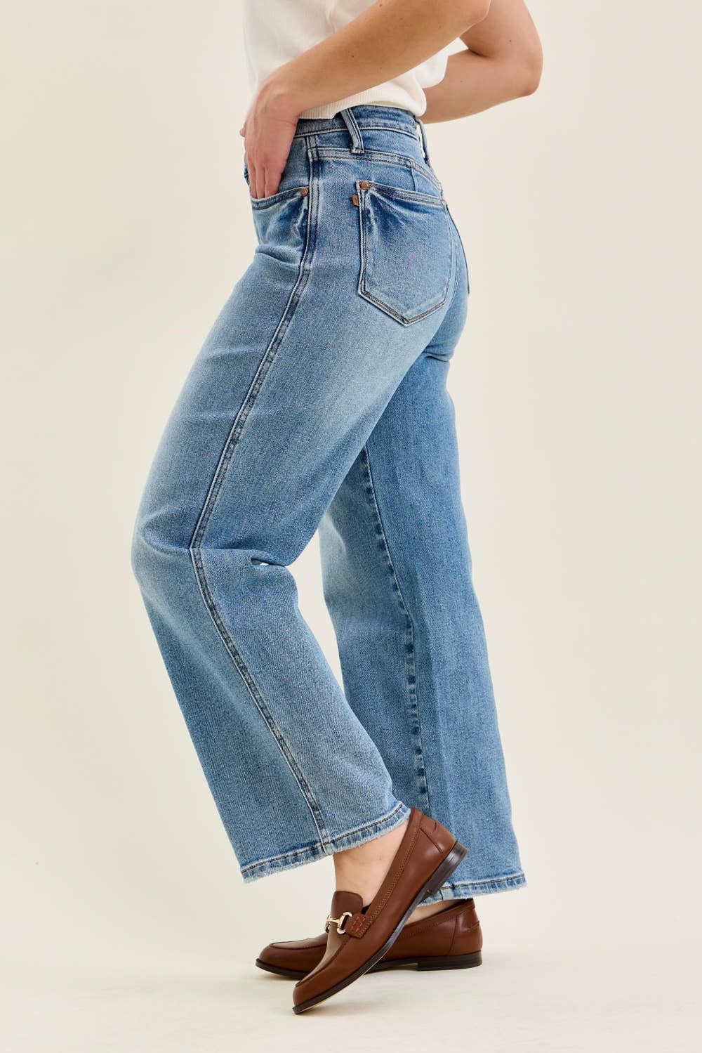 MR Petite Tummy Control Vintage Wash Straight