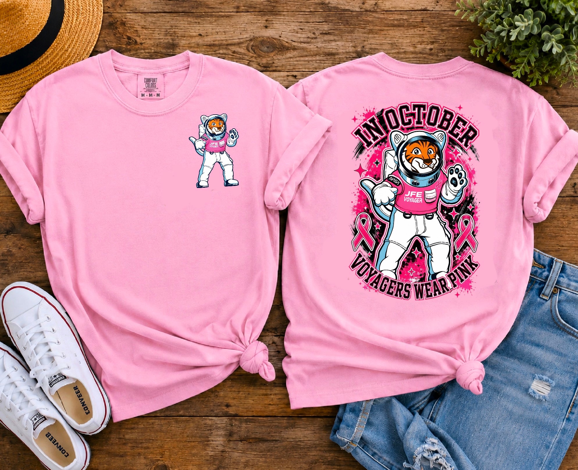 Voyagers wear pink