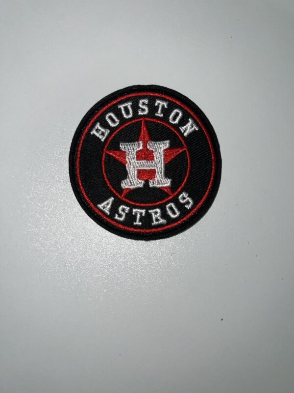 Embroidered hat patch