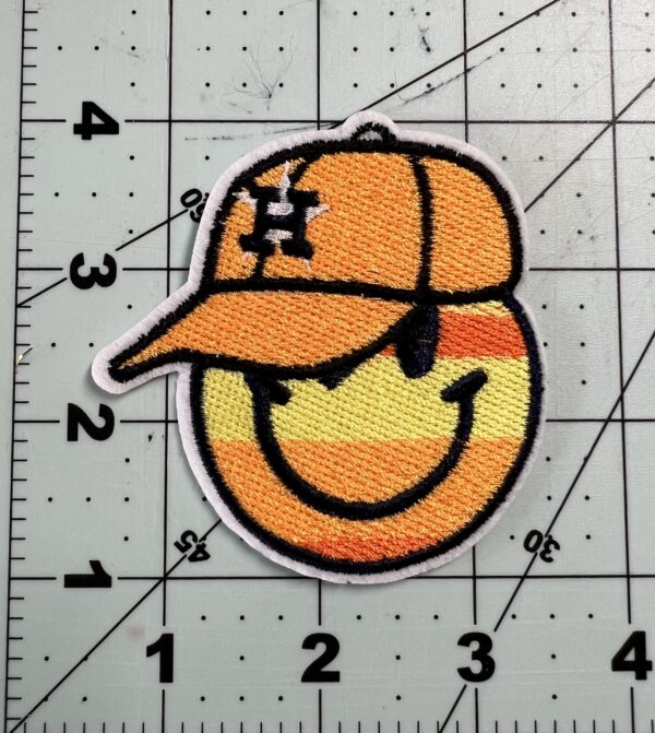 retro smiley w/hat